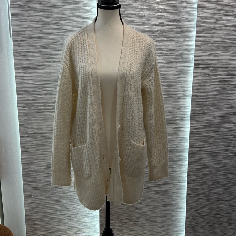 Anthropologie boyfriend button cardigan sweater pockets off white size XS